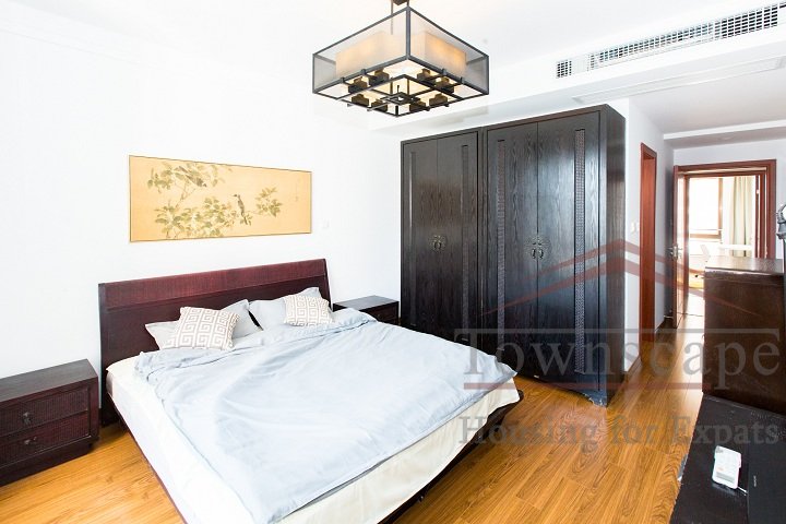 Shanghai apartment for rent Bright and modern 3BR Apartment for rent at Laoximen (Metro 8&10)