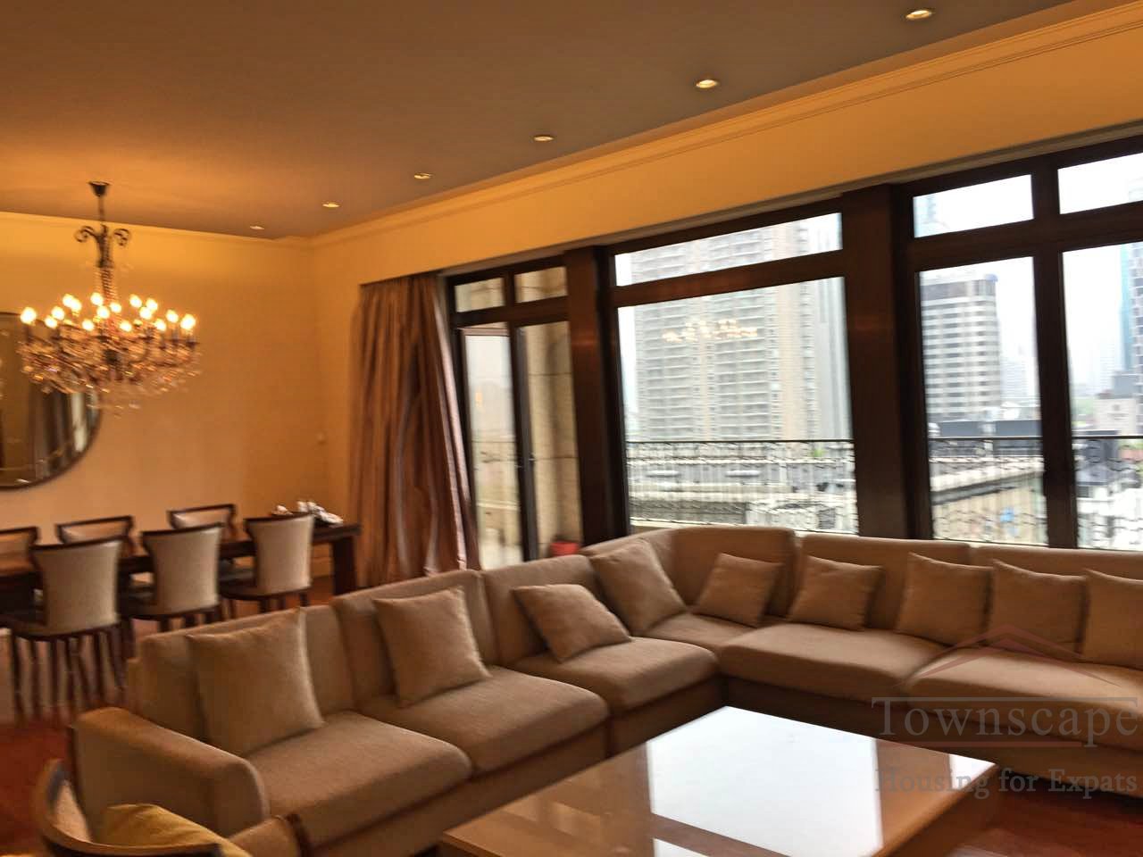 Shanghai luxury rentals Prestigious split-level triplex w/ 5BR in Lakeville Regency