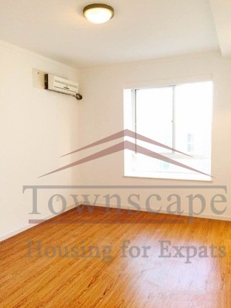 Shanghai apartment for rent High-floor 3BR Apartment for rent in Manhattan Heights (Jing