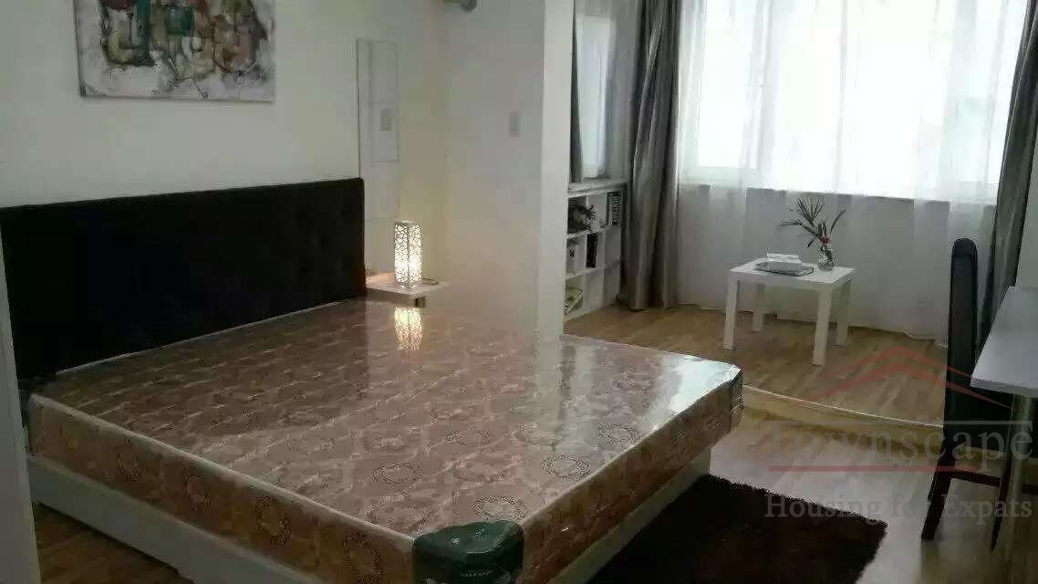 Shanghai 3br apartment 3BR Apartment for rent in Xuhui between Indoor Stadium and Xujiahui