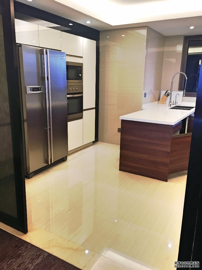 Shanghai service apartments 3BR High-End Service Apartment in Jingan