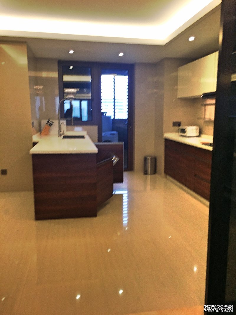 Shanghai service apartments 3BR High-End Service Apartment in Jingan