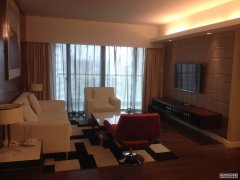  Spacious High-floor 2BR Service Apartment in Xujiahui