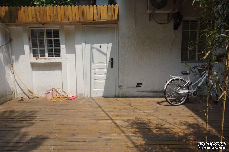 Shanghai old house rentals Bright 2BR Lane House Apt with 30sqm Patio and Garden