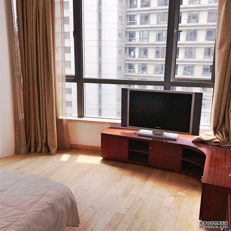 Jingan apartment for rent Sunny 3BR Apartment for rent in Top of City