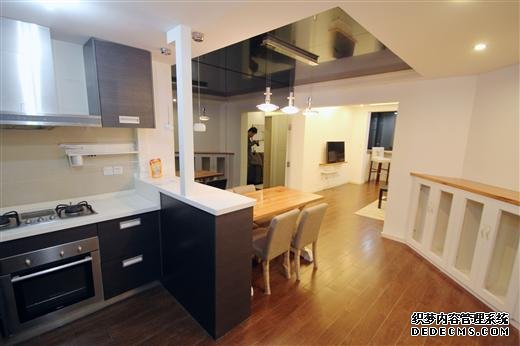 shanghai renovated apartment Modern high-floor 4BR Apartment for rent nr Jiaotong University