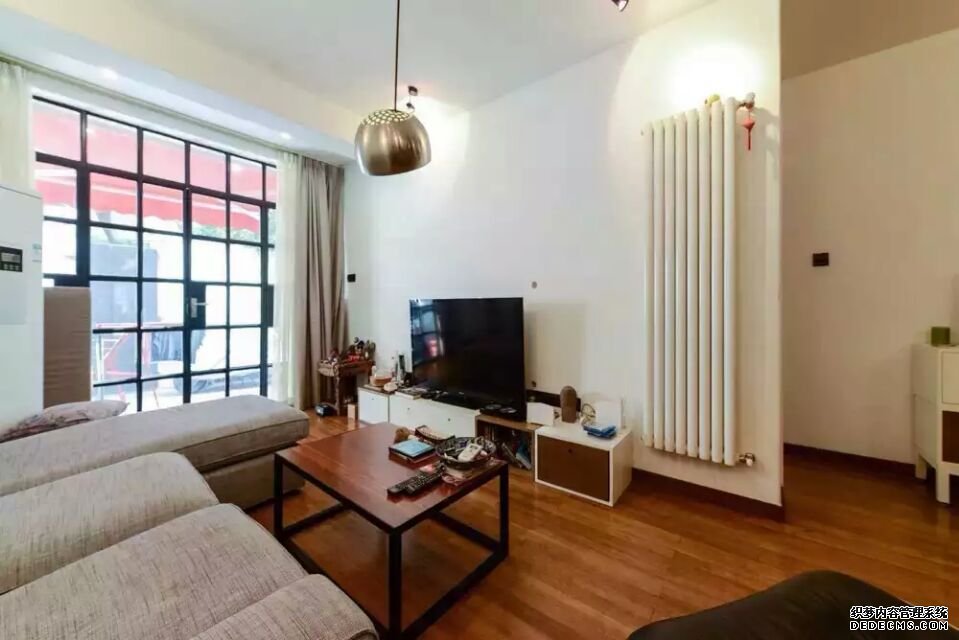 Shanghai apartment for rent Spacious 3BR Lane House + 50sqm garden + Wall Heating