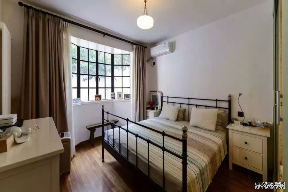 french concession lane house Spacious 3BR Lane House + 50sqm garden + Wall Heating