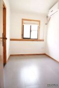 shanghai apartment 1 bedroom 1 study room 1+1BR Duplex Apartment for rent at Yongkang Rd