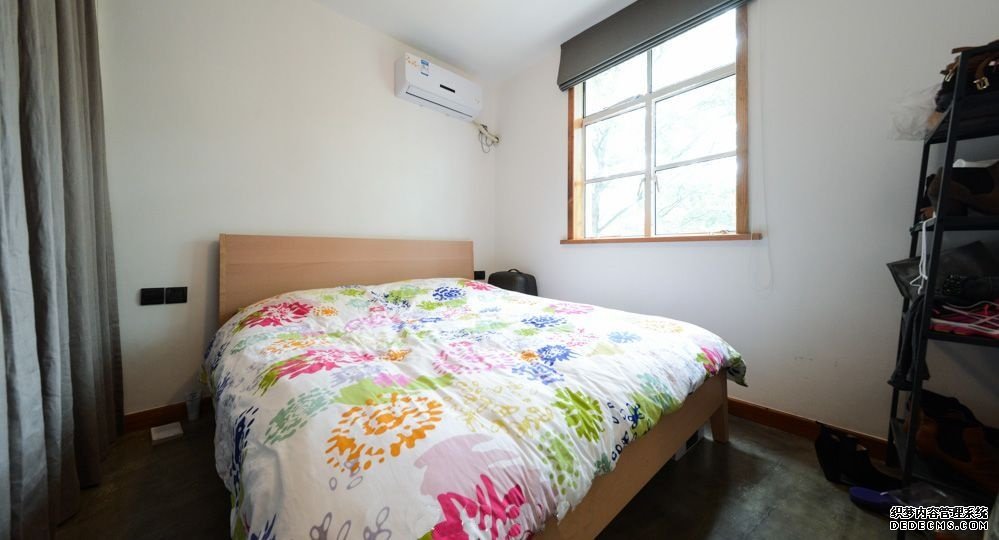  Sunny Renovated 1BR Apartment nr Shanghai Library