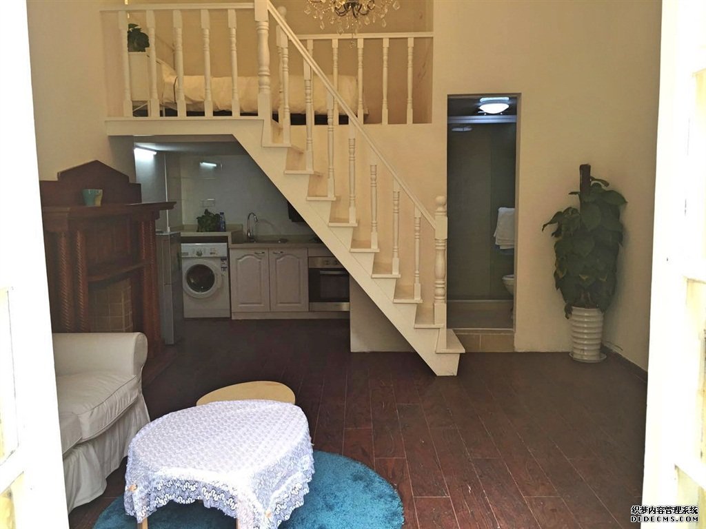  Lane House Apt with loft and garden on Taiyuan Rd