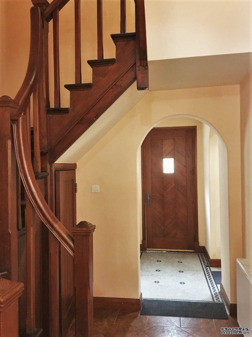  Excellent Lane House nr Jing