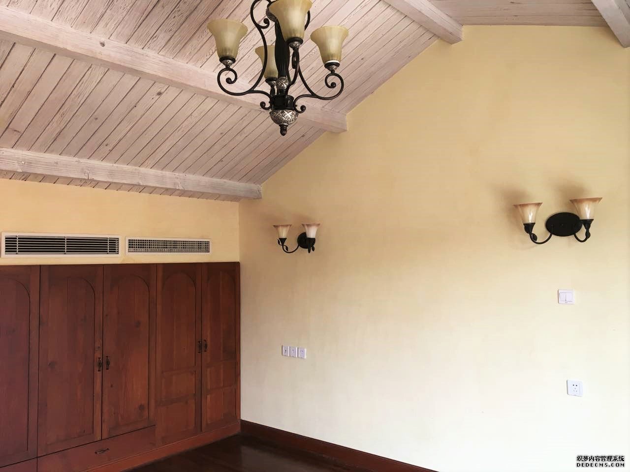  Excellent Lane House nr Jing