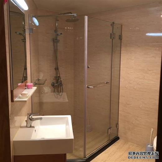  Comfortable 1.5BR Apartment for Rent in Xuhui