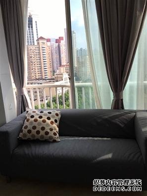  Chic 2BR Apartment at Hengshan Road, 3 mins to Line 1