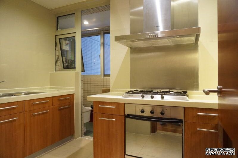  Elegant 2BR Apartment at Zhenping Road (Metro 3,4,7)
