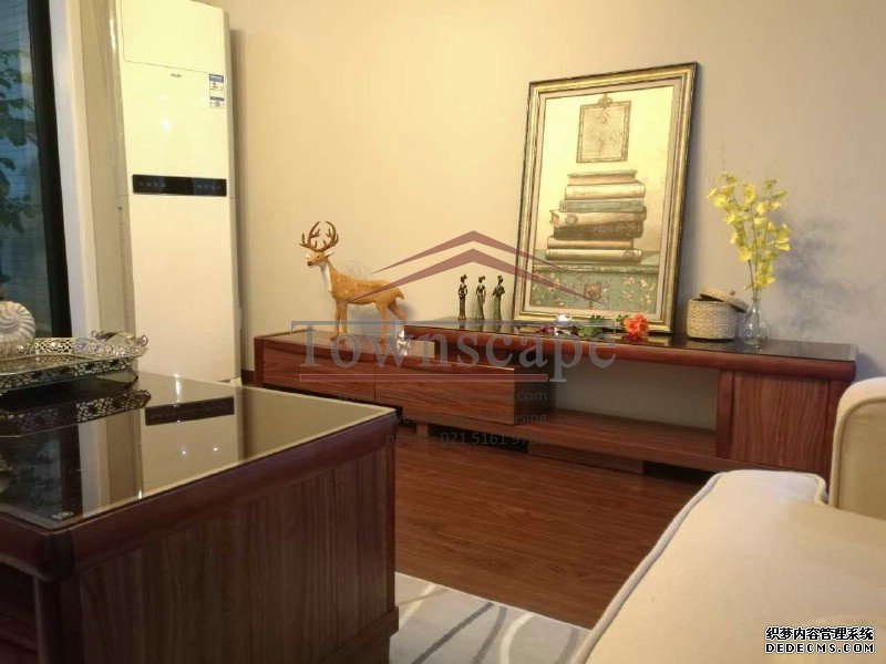  Well-priced 3BR Apartment for rent in Pudong