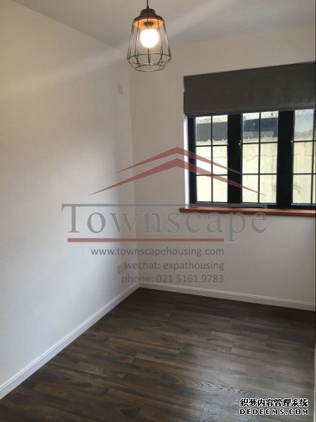  2BR Apartment with garden near Xujiahui Park