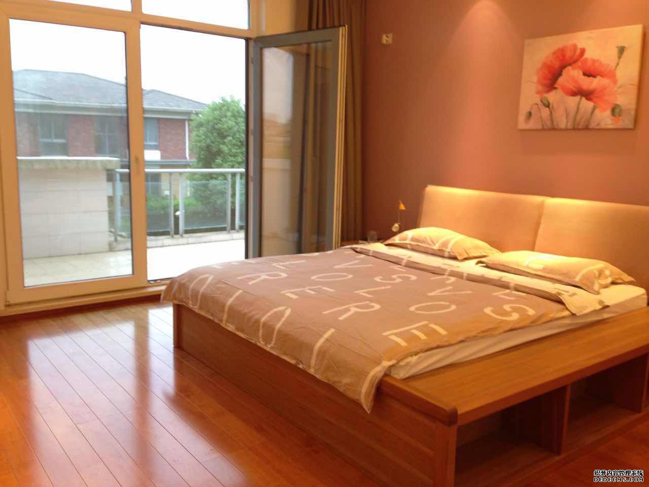  4BR Villa in Songjiang near Line 9 Sheshan station