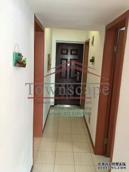  Lovely 1BR Old Apartment in Xintiandi