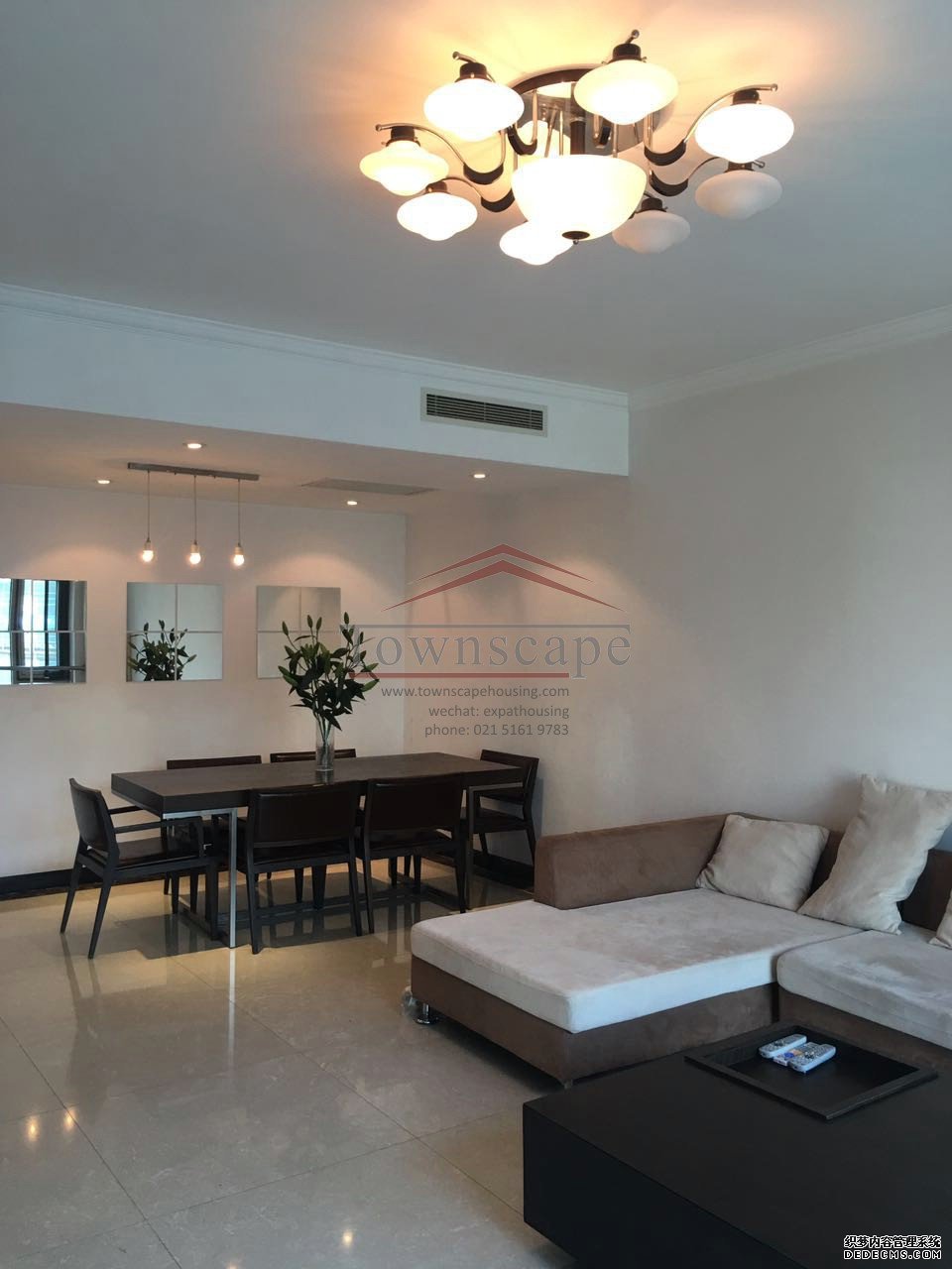  Elegant 2BR Apartment in Shimao Riviera