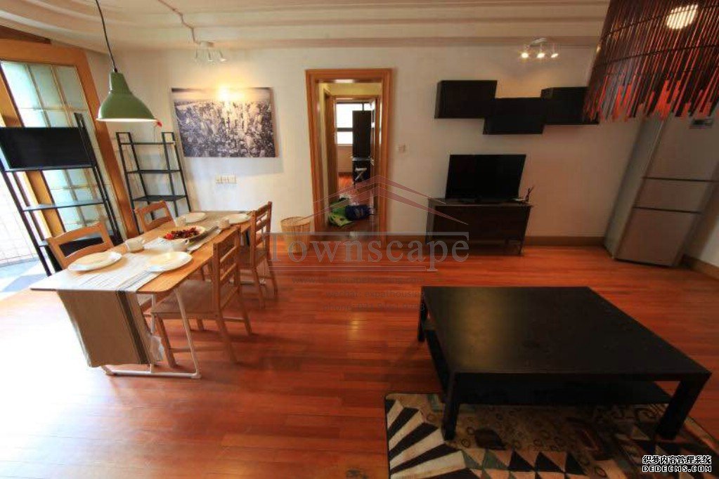  Welcoming 3BR Apartment near West Nanjing Road