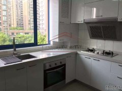  Modern 3BR Apartment in Changning nr Line 2