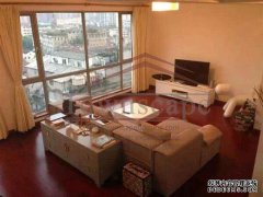  Excellent 3BR Penthouse w/ big terrace in Xintiandi