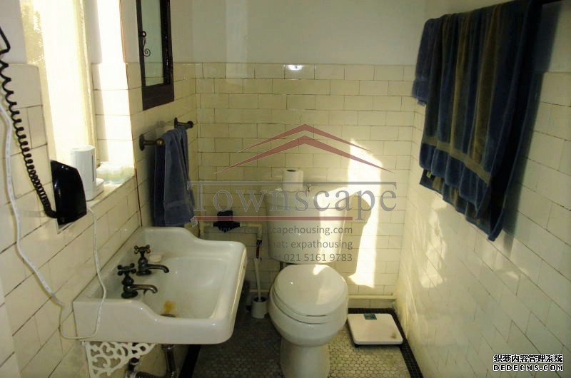  Great Value Lane Apartment at Middle Wulumuqi Road