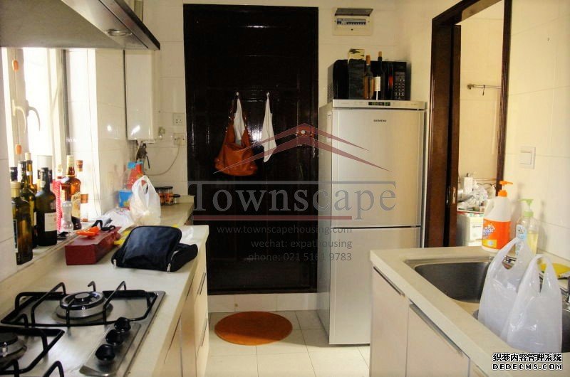  Great Value Lane Apartment at Middle Wulumuqi Road