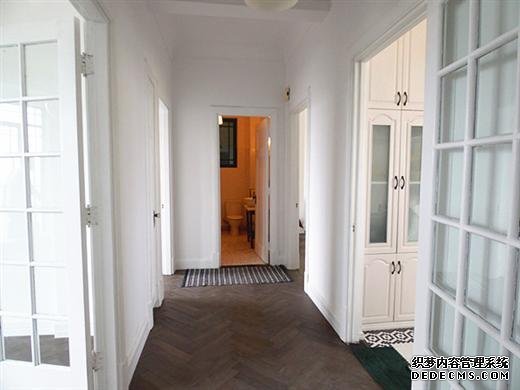 spacious old apartment shanghai High-end design apartment near Hengshan Road