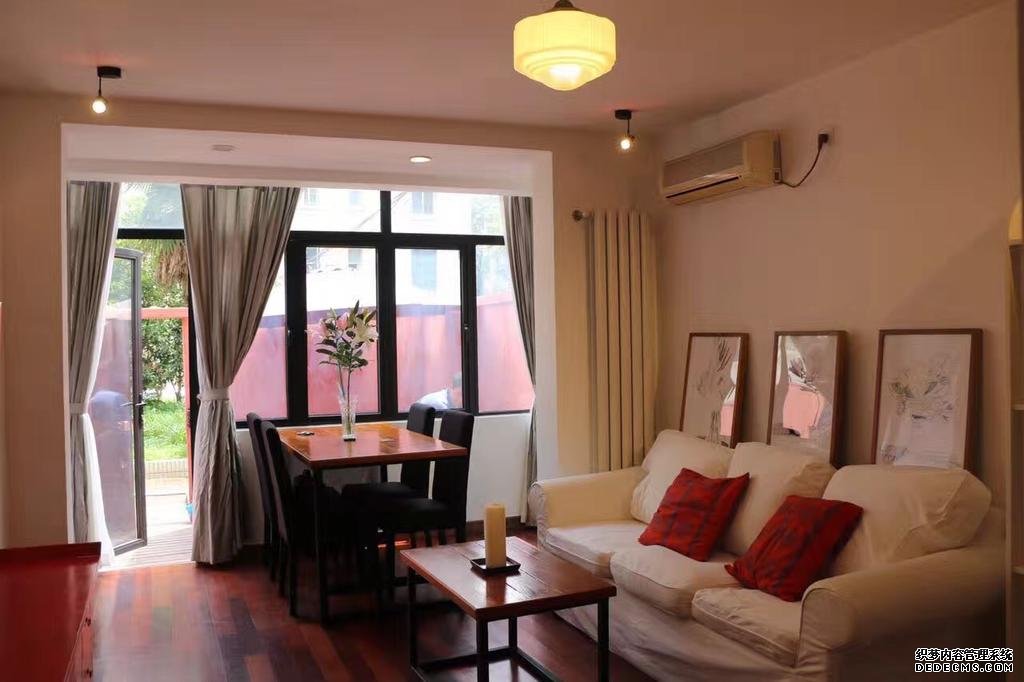  1BR Apartment w/ Patio & Heating nr Changshu Road Metro