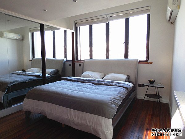   Sunny 2BR Lane House Apartment w/ Heating nr IAPM