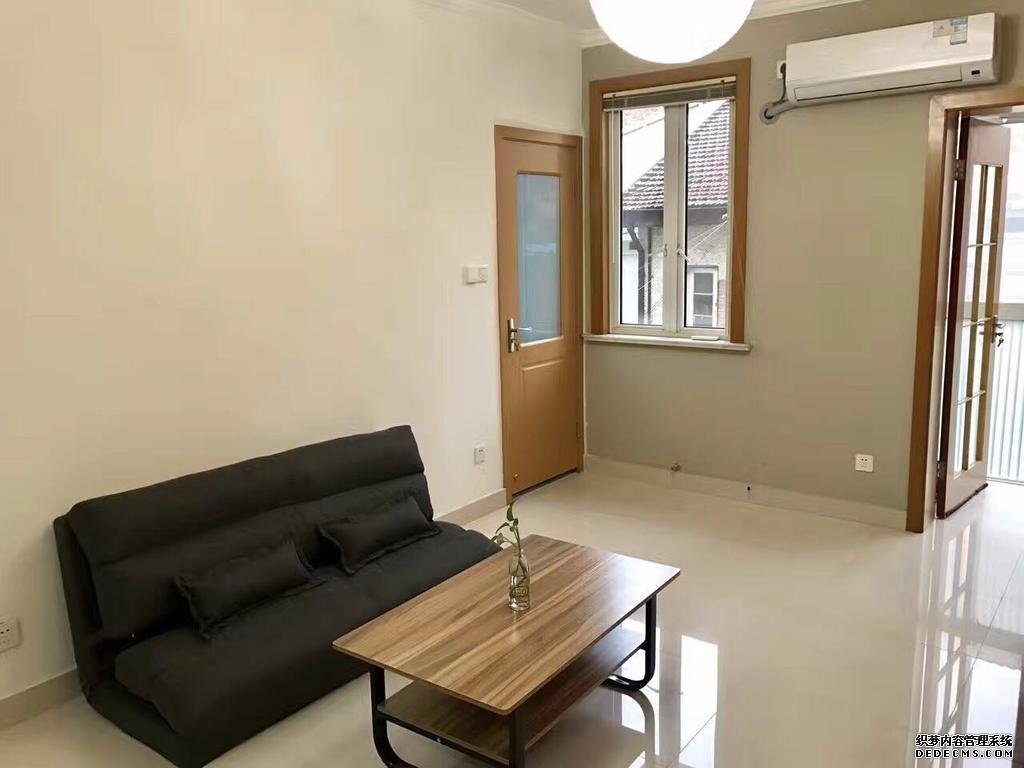  Renovated simple 1BR apartment near IAPM & Metro 1, 10, 12, 13