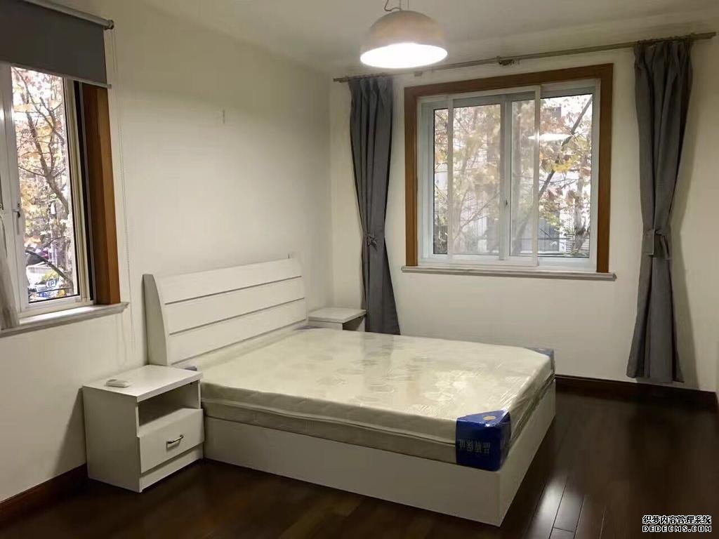  Renovated simple 1BR apartment near IAPM & Metro 1, 10, 12, 13