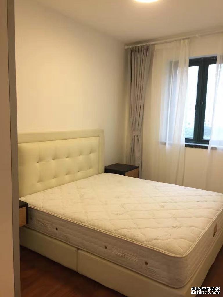  Homey family apartment in Lujiazui CBD