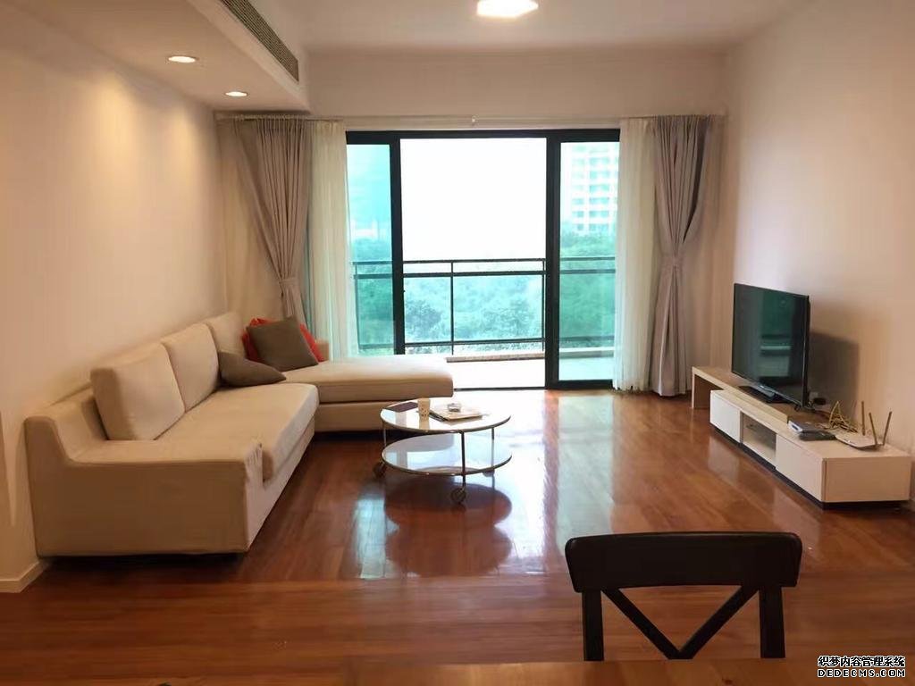  Homey family apartment in Lujiazui CBD