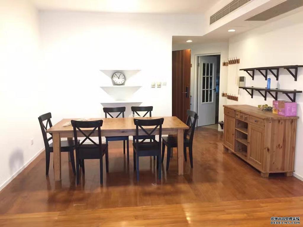  Homey family apartment in Lujiazui CBD