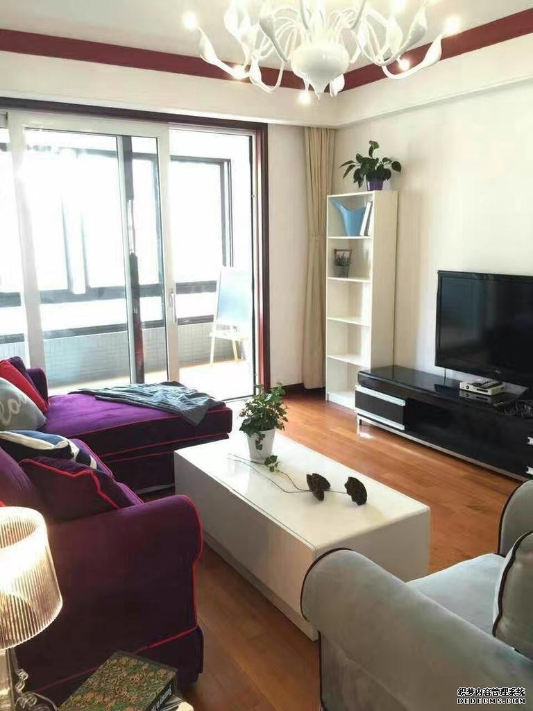  Sunny 3BR Apartment in Xintiandi