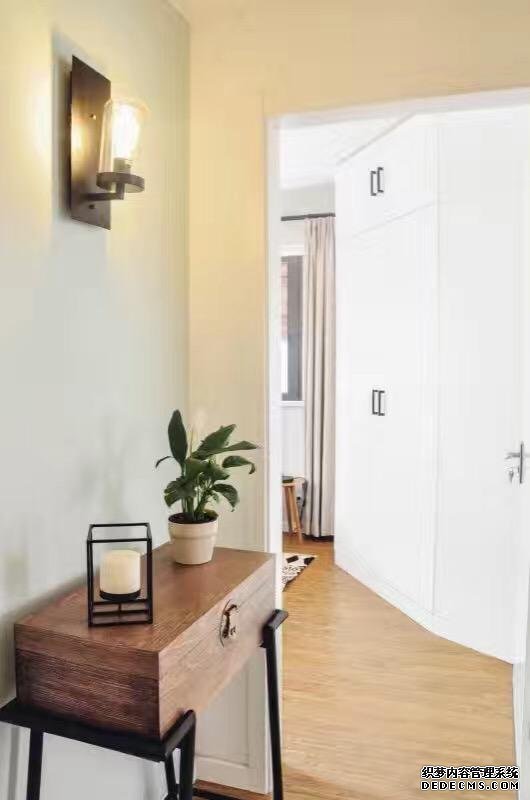  Bright 3BR Apartment in Former French Concession