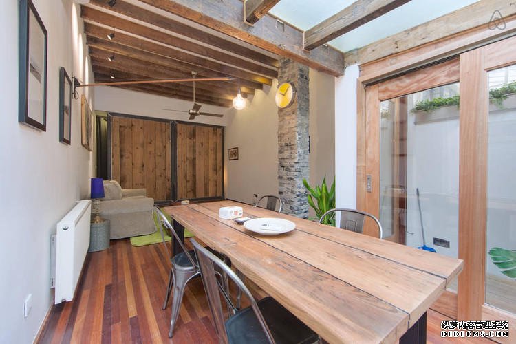  Designer 1BR Lane House Apartment for rent