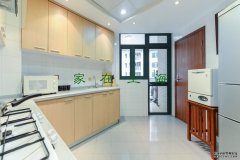  Elegant 3BR Apartment for rent in Lujiazui