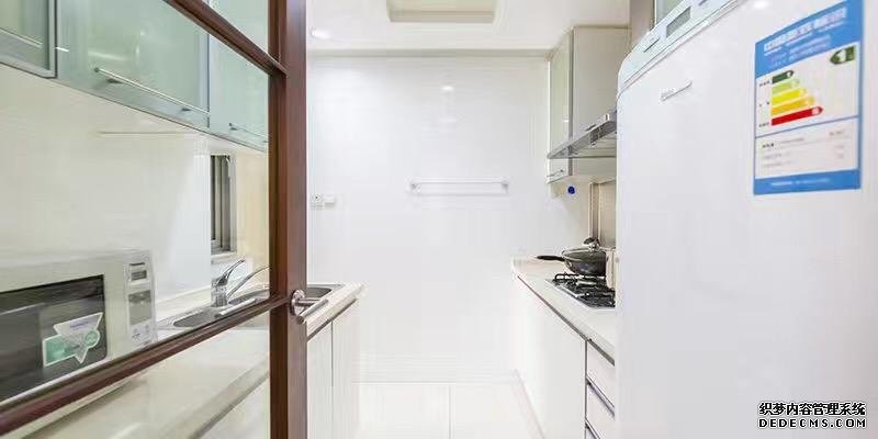  Bright 2BR Apartment for rent in Xujiahui