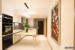  Modernized 2BR Apartment in Shanghai Changning, Top Equipment