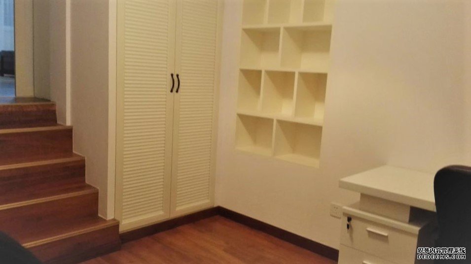  Renovated 2BR Apartment for rent nr West Nanjing Rd