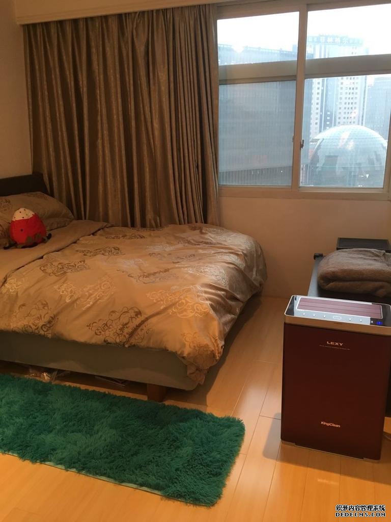  Convenient 2BR Apartment for rent in Xujiahui
