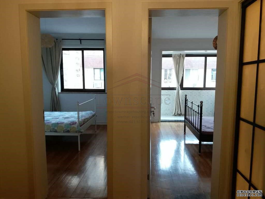  Great Value 2BR Apartment near Jiashan Market