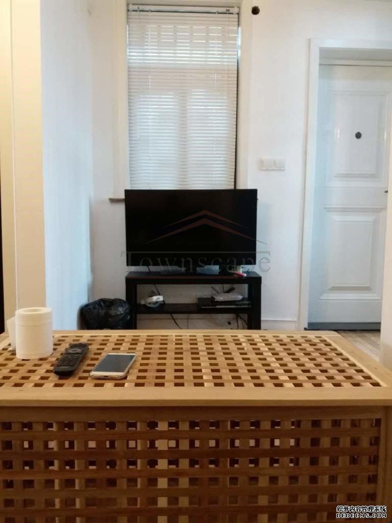 Great Value 2BR Apartment near Jiashan Market