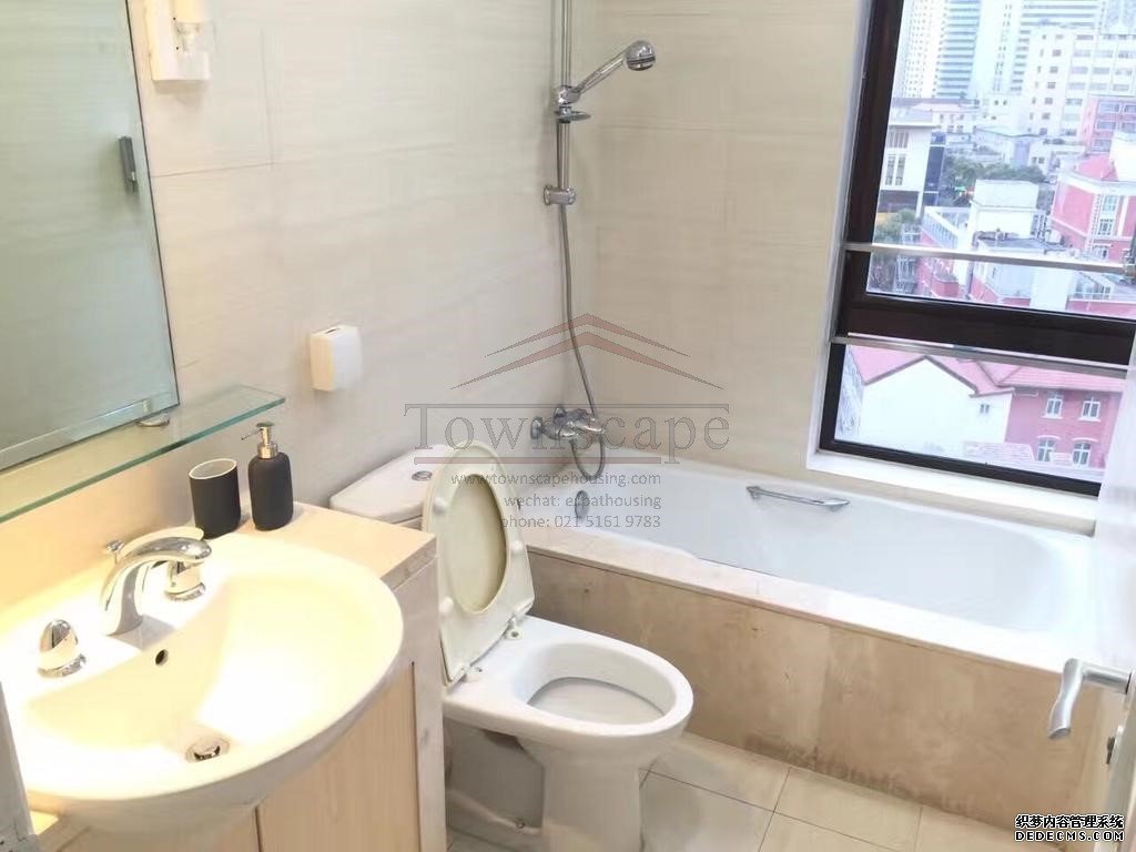  Bright and Modern 2BR Apartment at Laoximen near Xintiandi