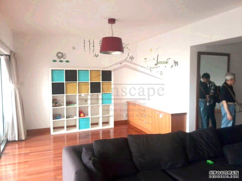  Spacious Condo above Anfu Road